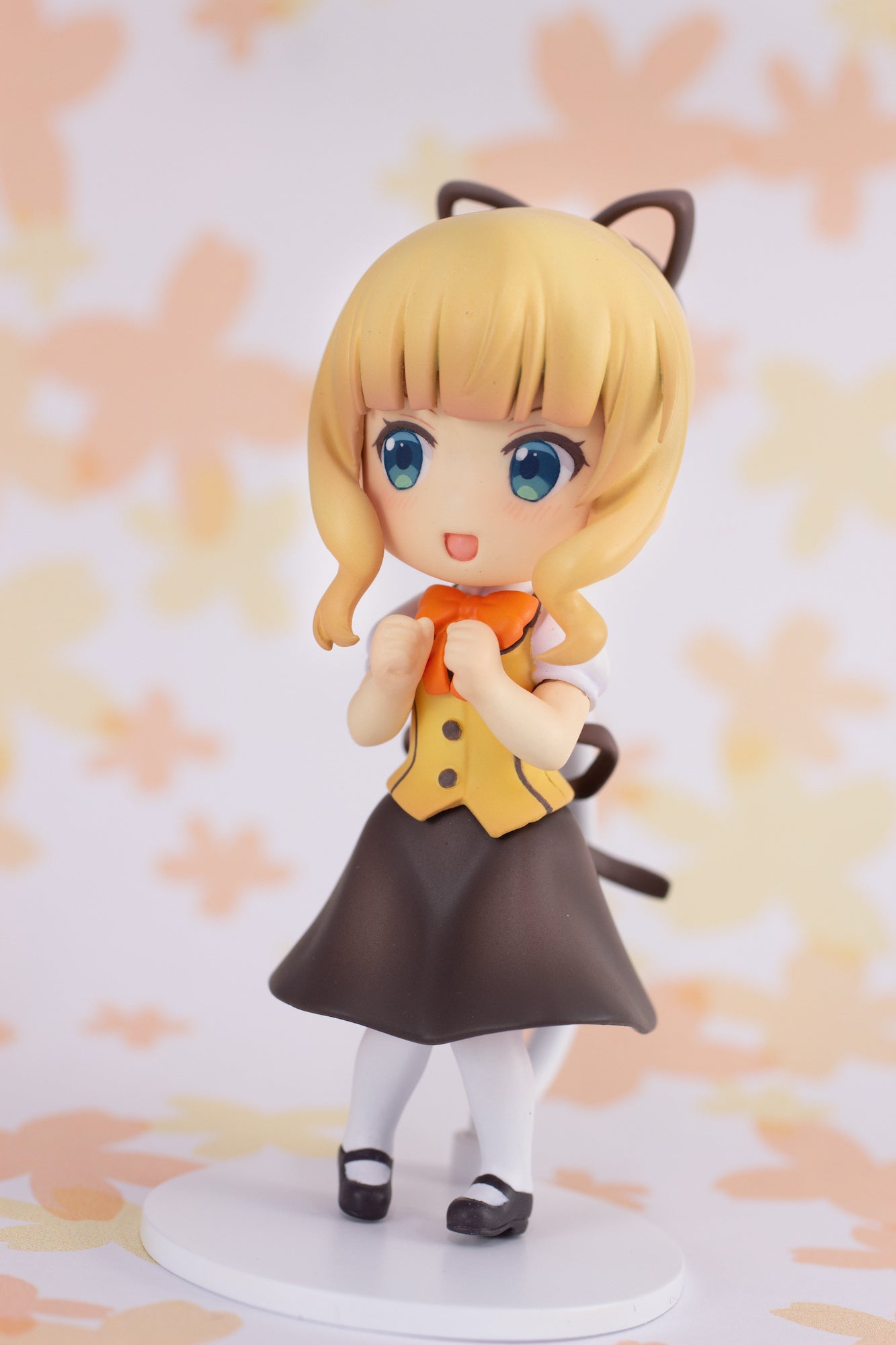 Is the order a rabbit? BLOOM
mini figure Syaro(re-run)