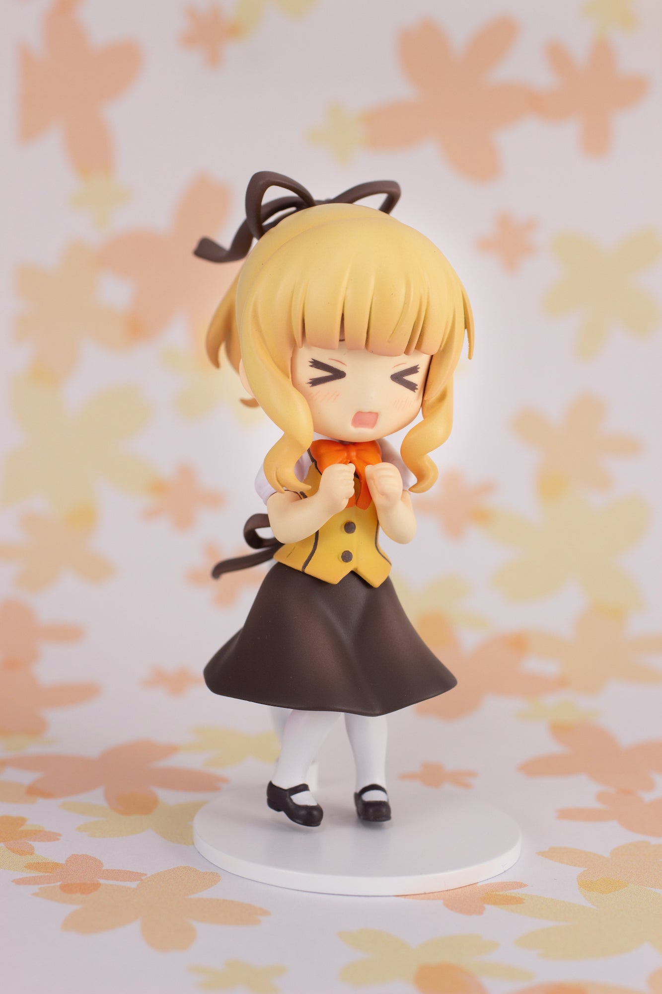 Is the order a rabbit? BLOOM
mini figure Syaro(re-run)