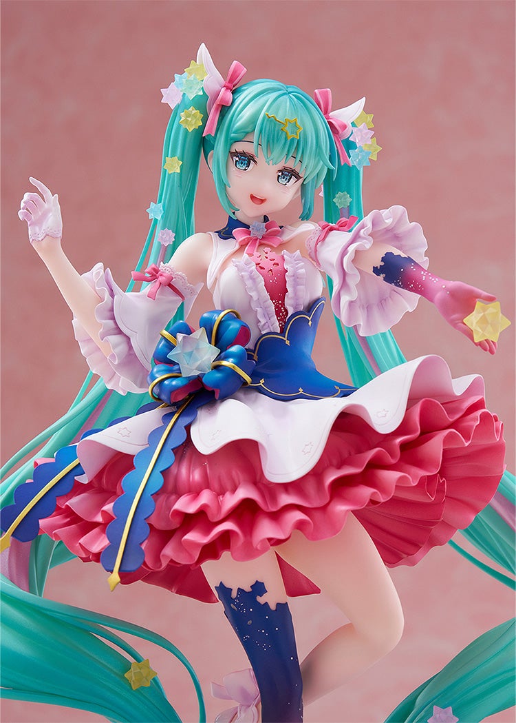 1/7 Creators Collection Figure Hatsune Miku: Rosuuri Ver.