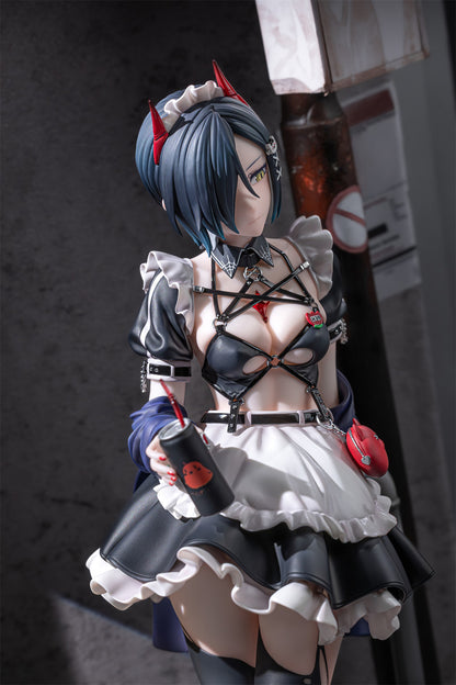 1/6 Azur Lane: Ulrich von Hutten Mayhem Maid Ver.