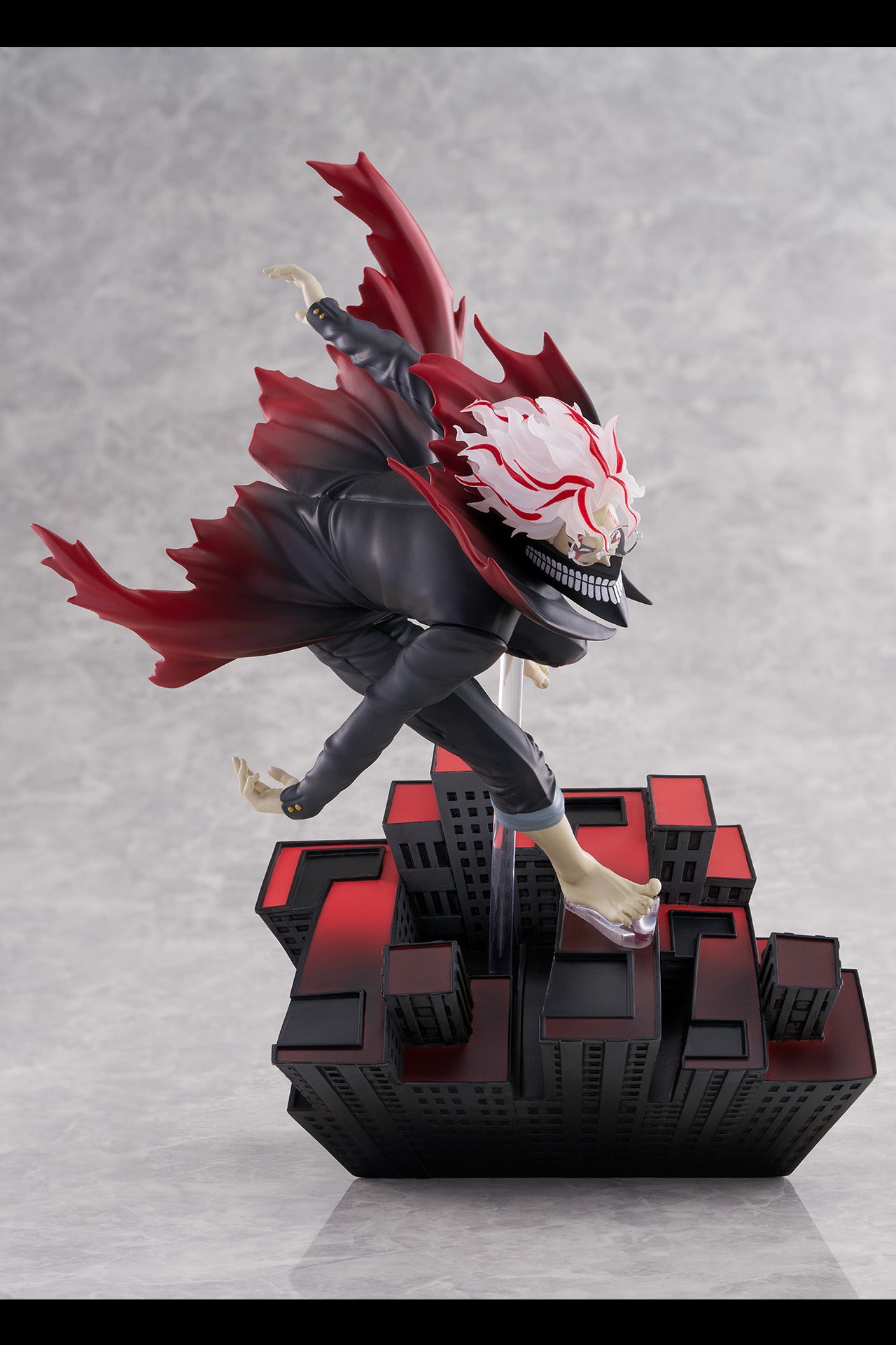 DRESSTA Statue Figure Dandadan Okarun (Transformed)