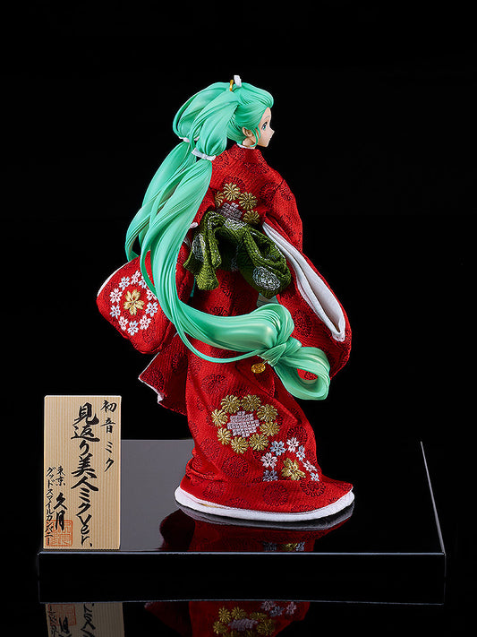 1/7 Hatsune Miku: Beauty Looking Back Miku Ver. -Kyugetsu Collaboration Japanese Doll-