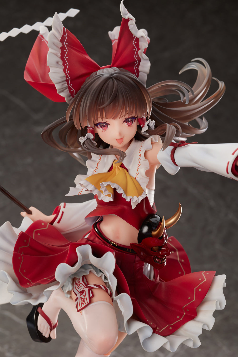 Touhou Project: Eternal Shrine Maiden Reimu Hakurei Deluxe Edition 1/6