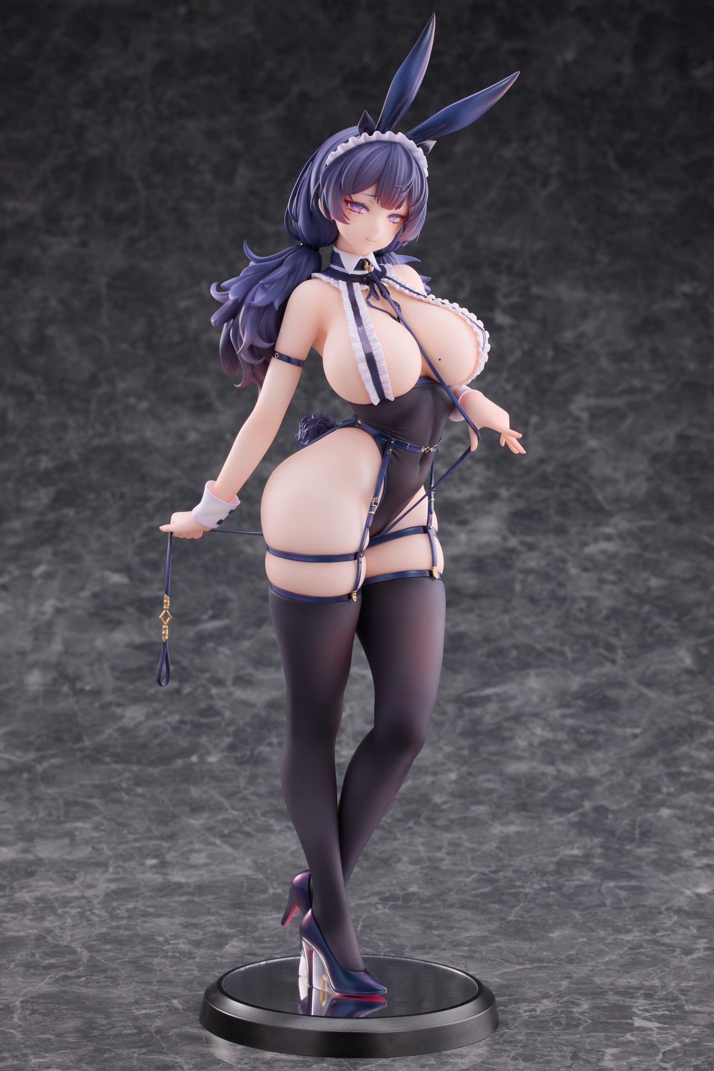 1/6 Obedient Hina Verna Illustrated by Sue Suerte Deluxe Edition