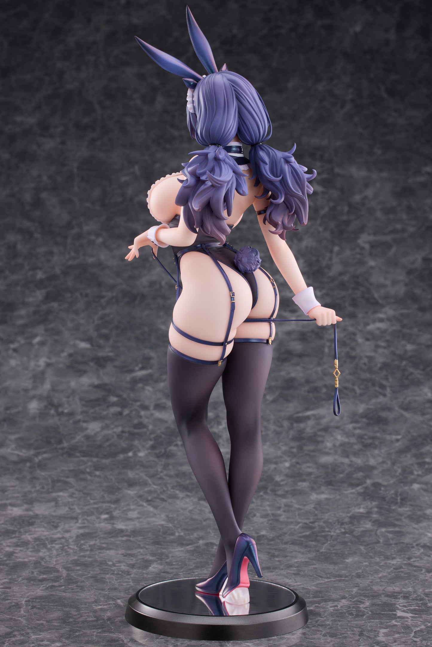 1/6 Obedient Hina Verna Illustrated by Sue Suerte Deluxe Edition