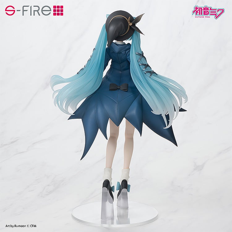 Hatsune Miku AUTUMN OUTING FIGURE