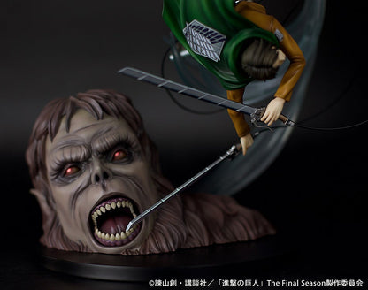 Attack on Titan
Scale Figure "Levi vs Beast Titan ver."