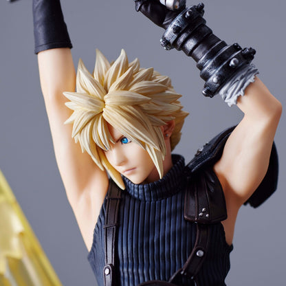 FINAL FANTASY VII REBIRTH Statuette - CLOUD STRIFE