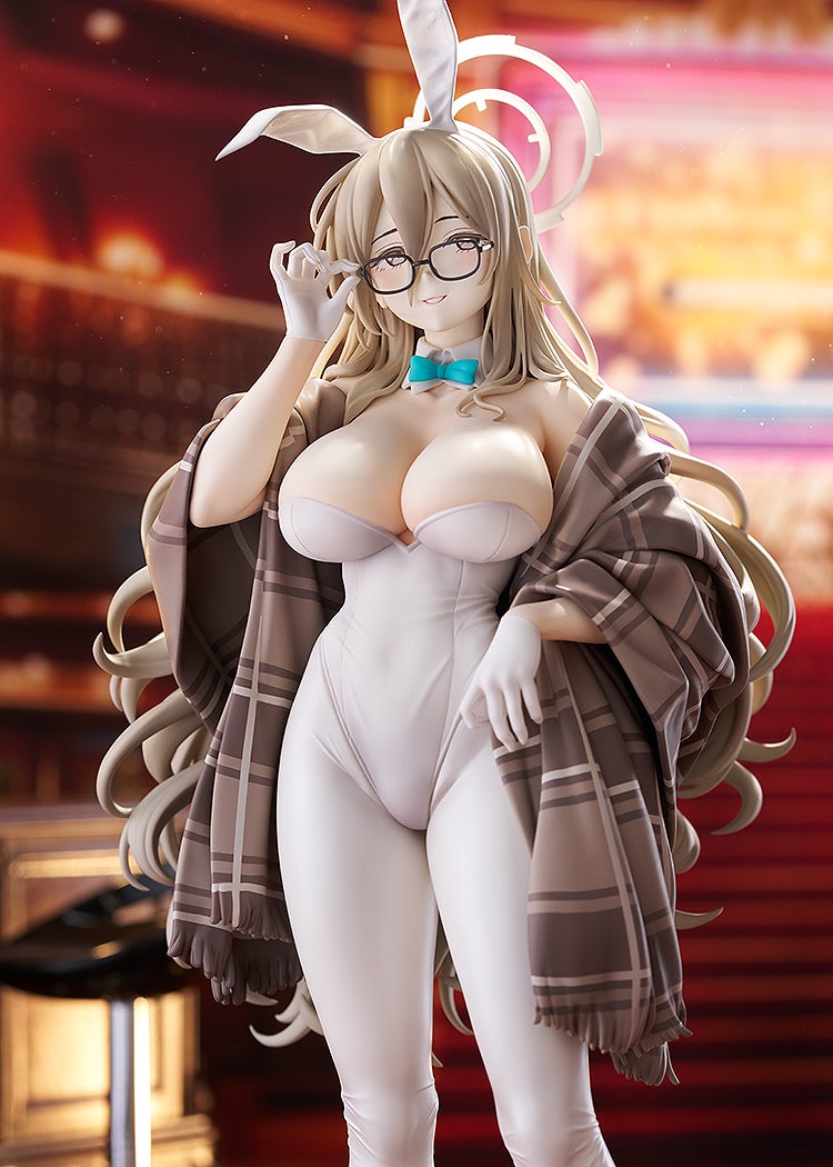 Blue Archive
Akane Murokasa (Bunny Girl) - (Limited)